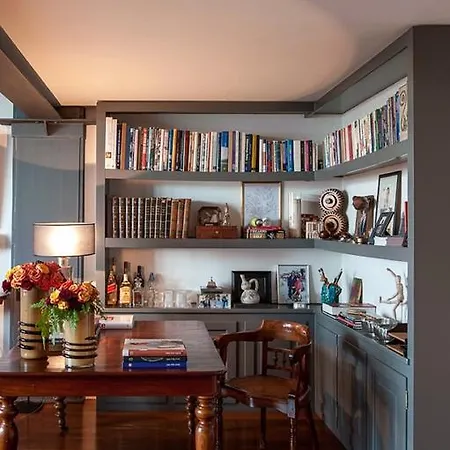 Luxurious And Bright Loft 公寓